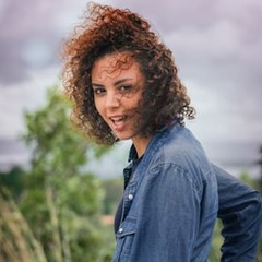 Fernanda S.